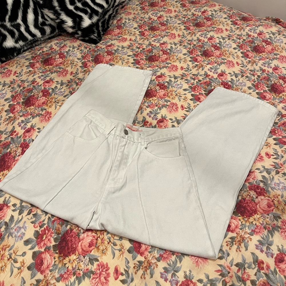 Lisa Says Gah! White Denim Straight Leg Trousers 💋